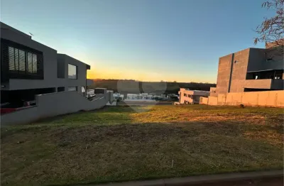 Terreno à venda em Residencial E Empresarial Alphaville - SP