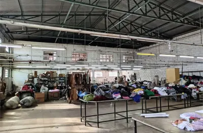 Barracão / Galpão / Depósito à venda na Rua Cajuru, 1071, Vila Brasil, Ribeirão Preto