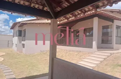 Casa com 3 quartos à venda no Centro, Congonhal 
