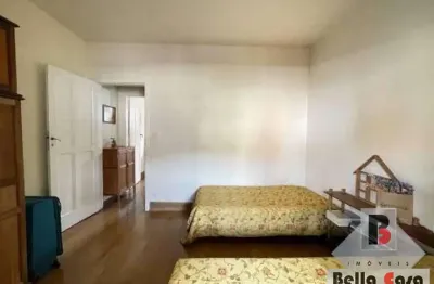 Sobrado a venda no bairro da mooca com 2 quartos e 1 vaga de garagem