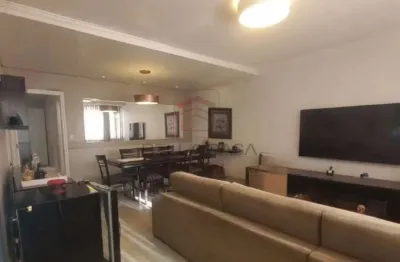 Casa terrea na mooca com 3 quartos e quintal a venda
