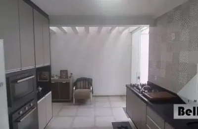 Sobrado a venda no jardim avelino, com 04 dormitórios(01 suite), 03 vagas