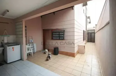 Sobrado a venda com 3 quartos e quintal no bairro do parque são lucas