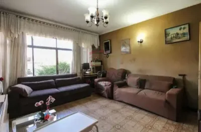 Sobrado vila prudente próximo ao metro da vila prudente- 186m - 3 dormitorios - quintal - 2 vagas.