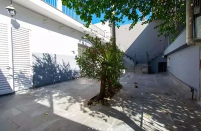 Casa com 3 quartos à venda na Rua Pedro de Godói, 406, Jardim Avelino, São Paulo