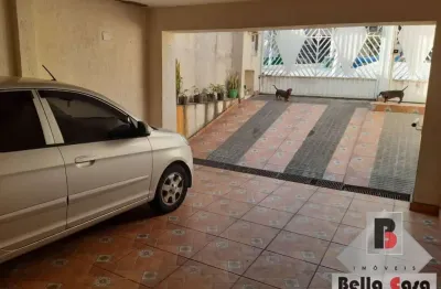 170 m² - 4 dormitórios,, 2 suítes, 4 banheiros no total, 2 vagas, edícula, despensa, churrasqueira.