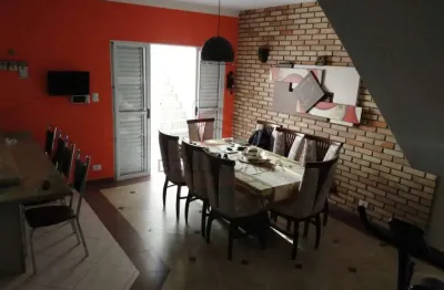 Casa com 4 quartos à venda na Rua Doutor Nogueira de Noronha, 205, Parque São Lucas, São Paulo