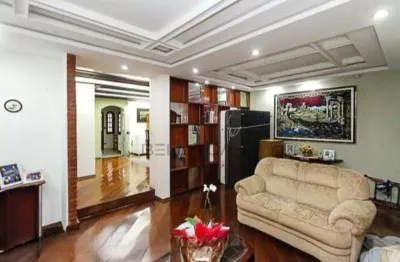 286 m² de área construída - sobrado mooca - 5 quartos, 2 suítes, 8 vagas de garagem, churrasqueira