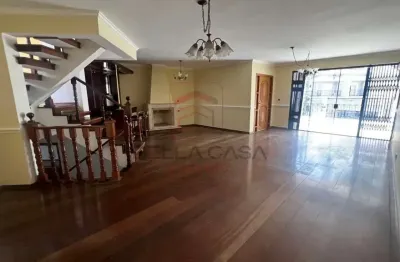 Sobrado à venda na mooca - 3 suítes, 3 vagas e espaço gourmet
