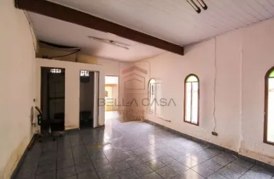 Sobrado  mooca proximo a r. do orfanato  3 dormitórios  sala  cozinha  quintal  3  vagas