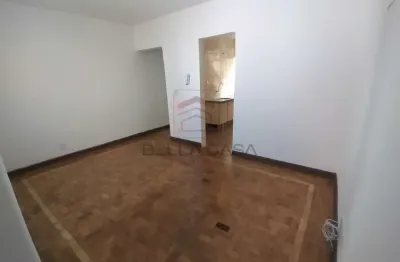 Apartamento com 2 dormitórios a poucos metros da av paes de barros