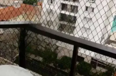 110 m² - 3 dormitórios, 1 suíte, 2 banheiros, 2 vagas, com depósito na garagem.