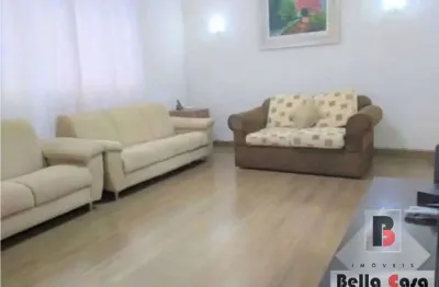 Casa a venda no cambuci, rua tranquila, otima localização