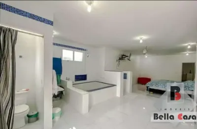 Casa à venda no alto da mooca | 3 suítes | quintal | próximo ao supermercado hirota