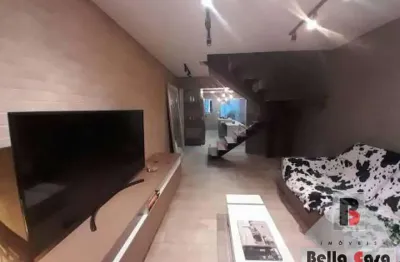 Casa à venda  na mooca. sobrado,com 172m²  sendo 3 dormitórios 1 suite com sacada