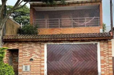 Sobrado à venda com 05 dormitórios sendo 4 suites, 2 vagas, vila carioca