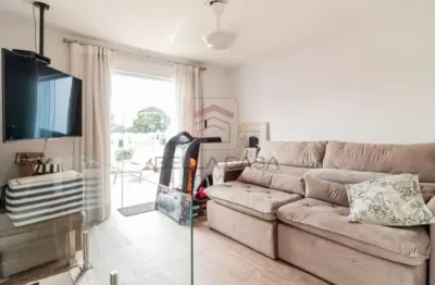 Sobrado a venda no bairro da mooca com 3 quartos e quintal com churrasqueira