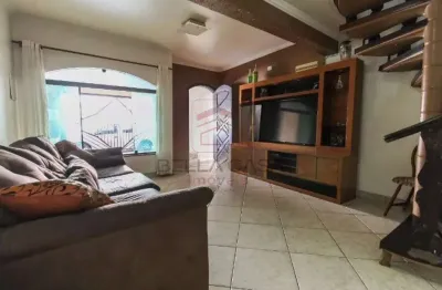 Casa com 2 quartos à venda na Rua Simão Barbosa Franco, 18, Mooca, São Paulo