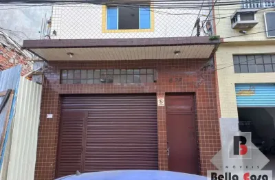 Prédio à venda com 12 apartamentos e 1 salão comercial