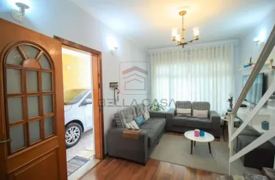 Sobrado na mooca de 139 m2 com 3 dormitórios, 1 vaga, quintal e churrasqueira