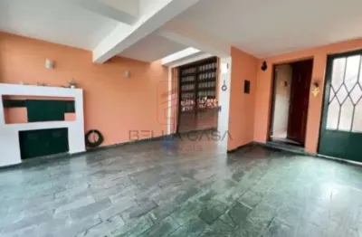 Raridade, casa térrea a venda no bairro da mooca com edicula, quintal e 2 vagas