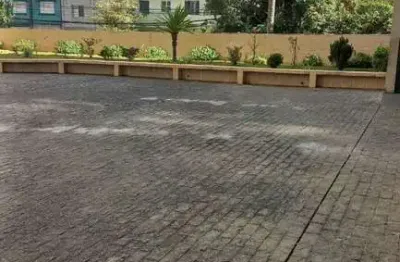 Apartamento no piso térreo a venda no bairro da mooca