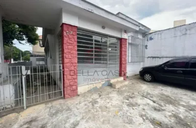 Casa com 100m² a venda na mooca sendo 2 dormitórios 2 banheiros , com 2 vagas