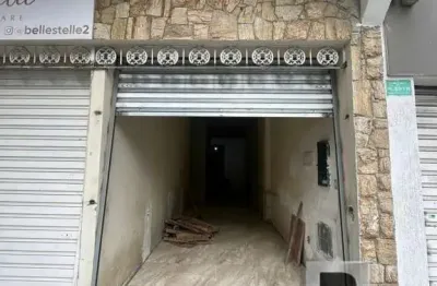 Loja / galpão para locação na mooca na rua catarina braida!