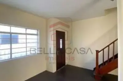 Sobrado reformado à venda na Vila Prudente ? Uso residencial ou comercial ? 2 dormitórios