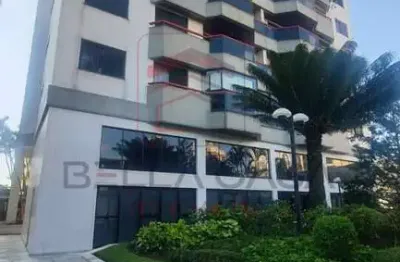 Apartamento no tatuapé, 179m2, 04 quartos  sendo 02 suítes e 04 vagas