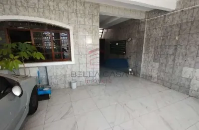 Sobrado na mooca, 240m2, 05 quartos sendo 03 suítes e 03 vagas de garagem