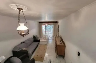 Sobrado a venda na mooca com 3 quartos, quintal e 2 vagas de garagem