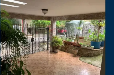 Casa com 3 quartos e 1 banheiro à venda, 210 m² por r$ 1.250.000