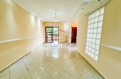 Lindo sobrado no sitio das figueiras, cm 3 dormitorios e 3 suites, garagem para 6 carros .