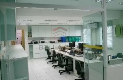 Lindo e bem localizado sobrado 613m2 9 salas e 6 vagas na mooca rua chamanta