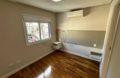 Casa  de vila fechada na vila mariana, 120 m2, 03 quartos sendo duas suítes e 02 vagas