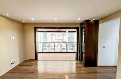 Apartamento com 3 quartos para alugar na Rua Cuiabá, 989, Mooca, São Paulo