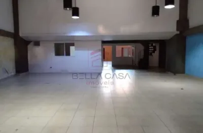 Excelente salão na vila prudente, próximo ao largo.