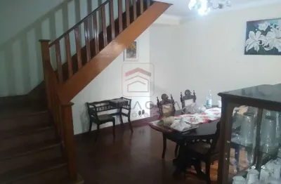 Sobrado  mooca  3 dormitórios   sala    cozinha    2 vagas