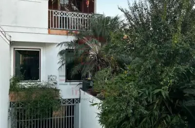 Casa sobrado lindíssimo na vila matilde - 3 suítes - lago ornamental