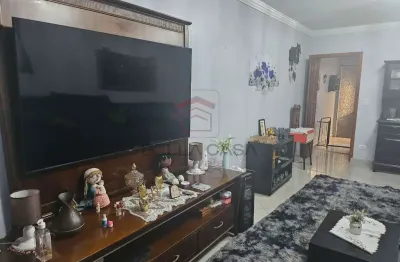 Casa assobradada - 143m² - 3 quartos, sala ampla, 3 vagas, churrasquera.