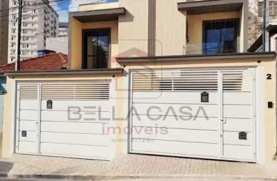 Sobrado novo a venda no bairro da mooca com 3 quartos e quintal