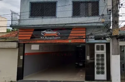 Oportunidade    para   renda    prédio   comercial   na   mooca     2  aptos    um  salão
