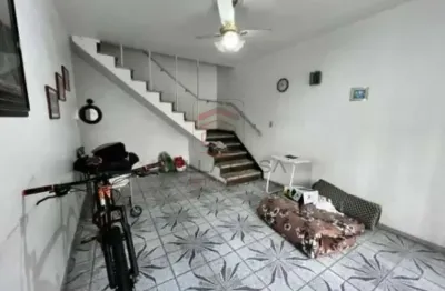 Sobrado com 3 dormitórios e 1 vaga a venda na mooca
