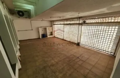 Excelente   casa   térrea 180m2   área   construída     3 dormitórios   3 vagas