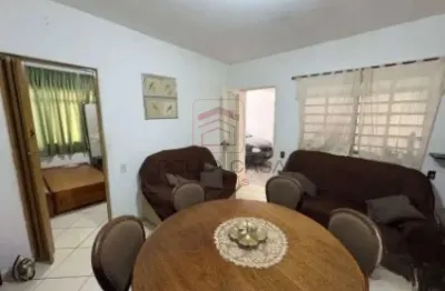 Casa térrea com edícula e salão a venda em vila ema