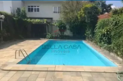 Sobrado com 4 quartos e 7 banheiros à venda, 404 m² por r$ 2.400.000