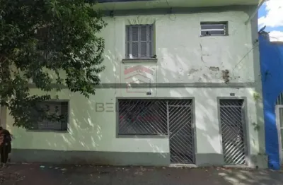 Oportunidade imperdível ? duas casas assobradadas no mesmo terreno com entradas independentes