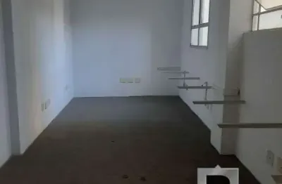 Predio comercial  mooca  589m2     área  const     8  salas   deposito   7 banheiros  2 vagas