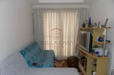 Apartamento na mooca, 03 quartos sendo 01 suíte e 01 vaga  de garagem